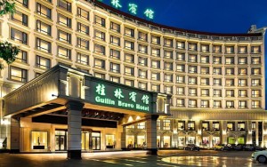 bravo-guilin-slide_01